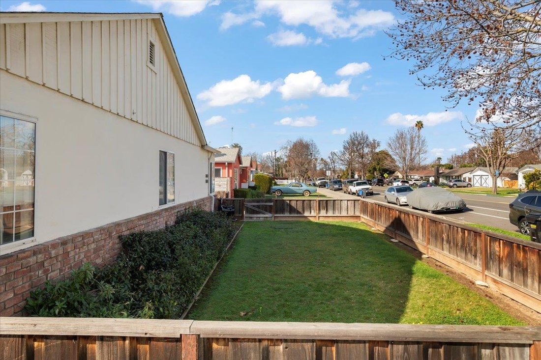 San Jose, California, United States 5 - 17225457