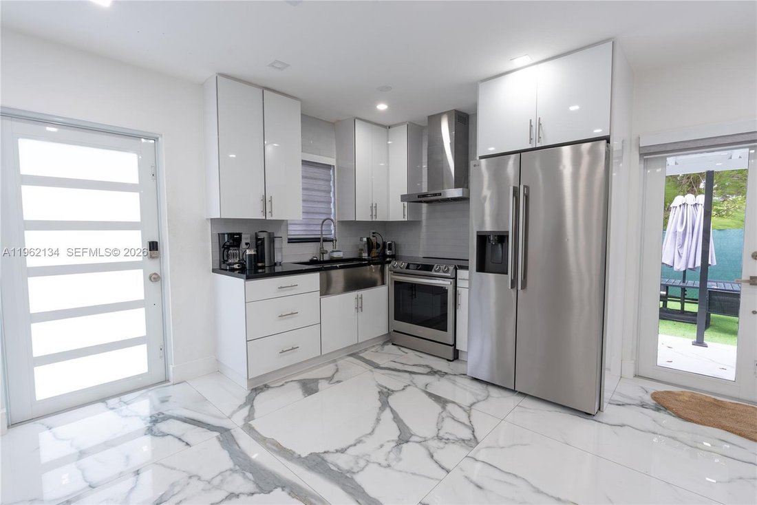 Apartment in Miami, Florida, United States 5 - 17218195