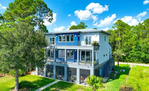 House in Freeport, Florida, United States 1