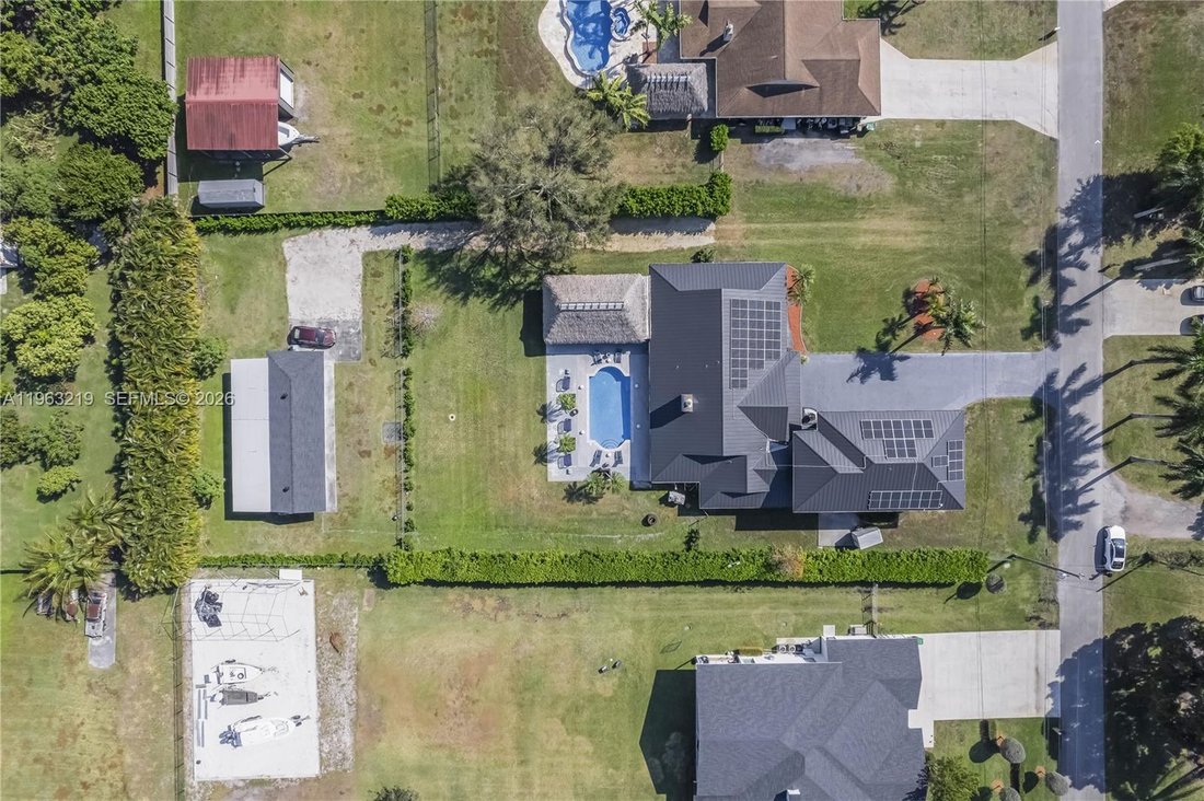 House in Davie, Florida, United States 3 - 17228108