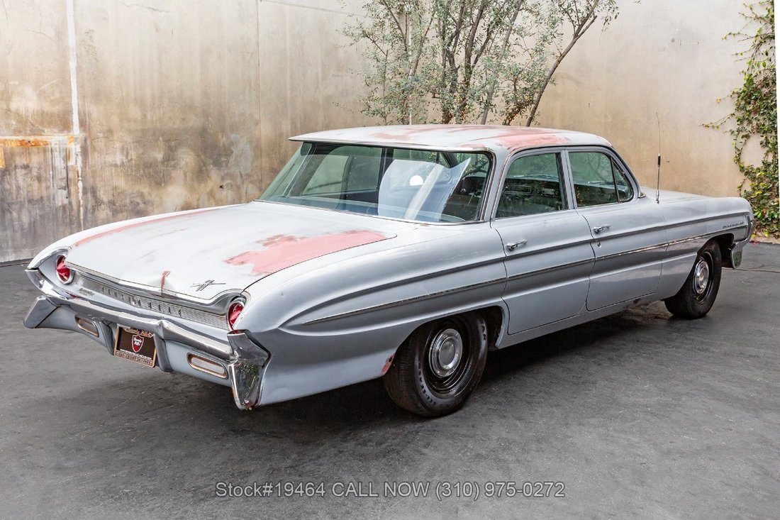 Oldsmobile Dynamic 88 in Los Angeles, CA 5 - 17220948