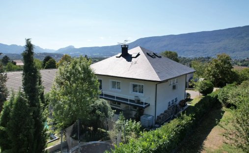 House in Italie-Jacotot, Aix-les-Bains, France 1