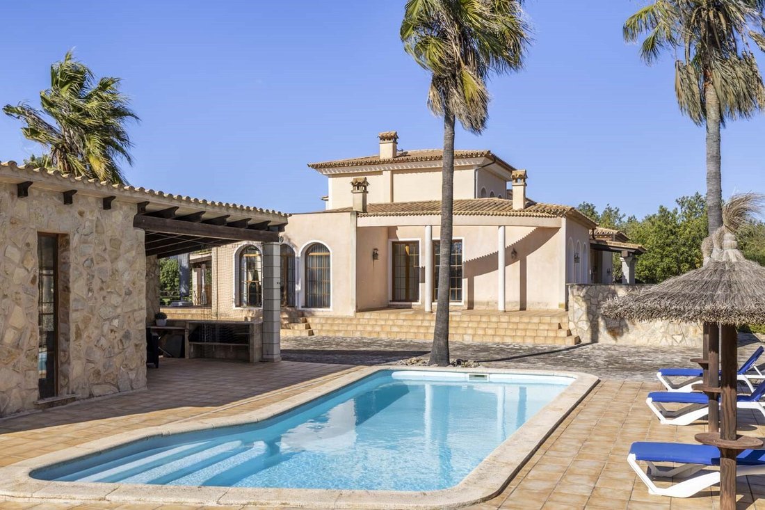 Country House in Santa Maria del Cami, Balearic Islands, Spain 3 - 17226015