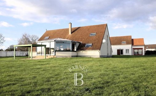 House in Le Coudray-sur-Thelle, Hauts-de-France, France 1