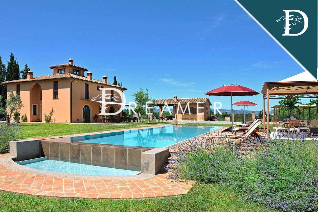 Villa in Peccioli, Tuscany, Italy 2 - 13952059