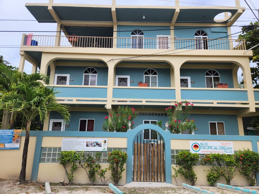 San Pedro, Belize District, Belize 1 - 14351395