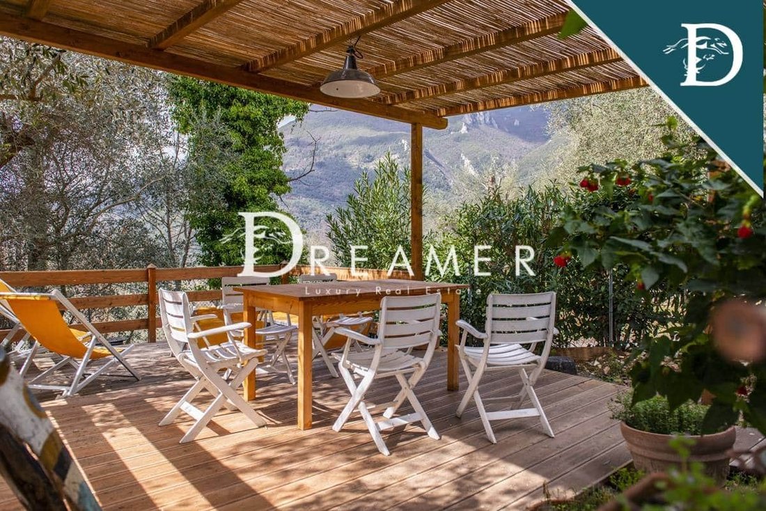 Villa in Camaiore, Tuscany, Italy 4 - 12745907