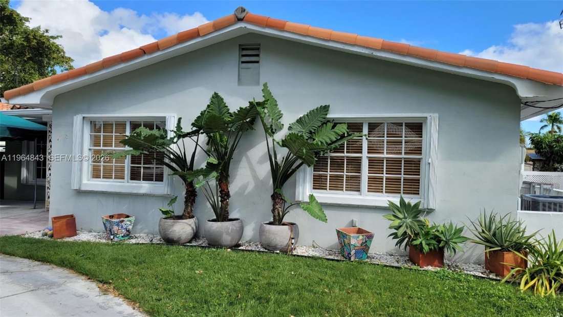 House in North Miami Beach, Florida, United States 2 - 17222490