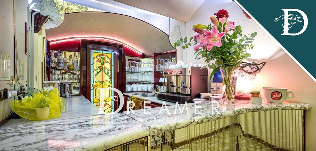 Villa in Center, Florence, Tuscany 2 - 13126496