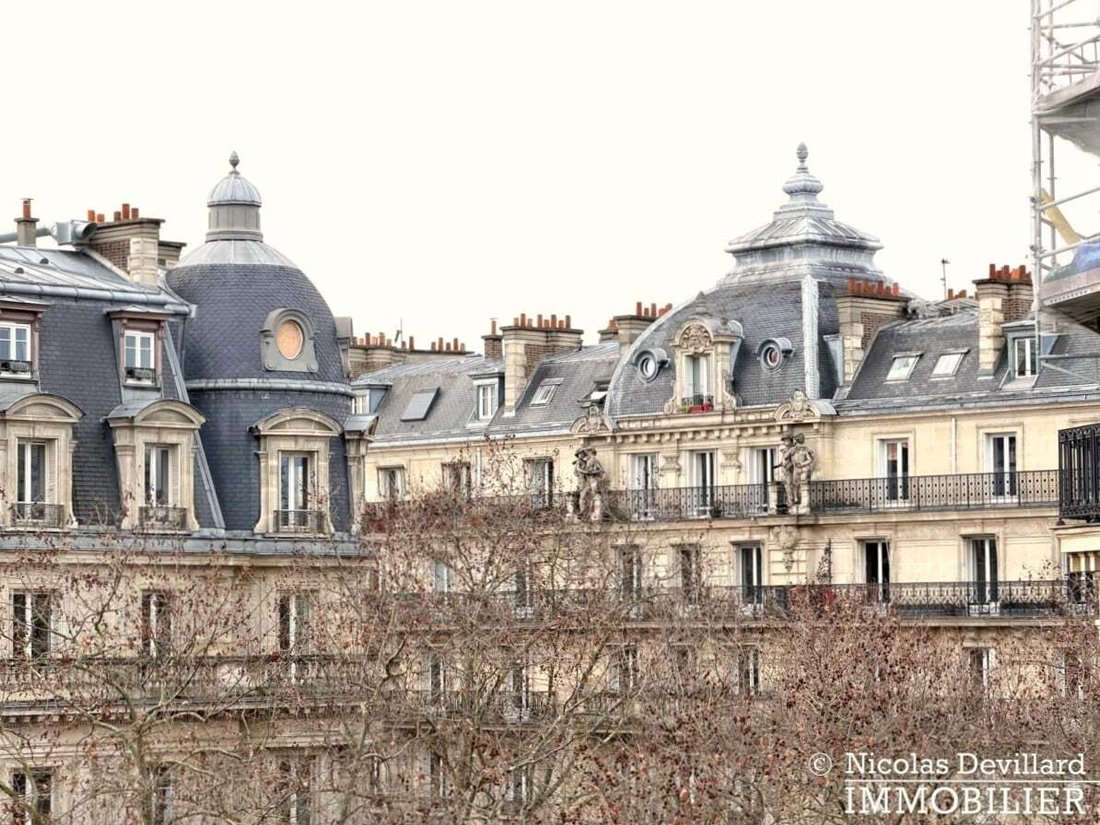 Apartment in Saint Germain l'Auxerrois, Paris 1er Arrondissement, Paris 4 - 17221847