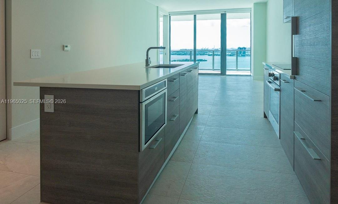 Condo in Miami, Florida, United States 4 - 17218186
