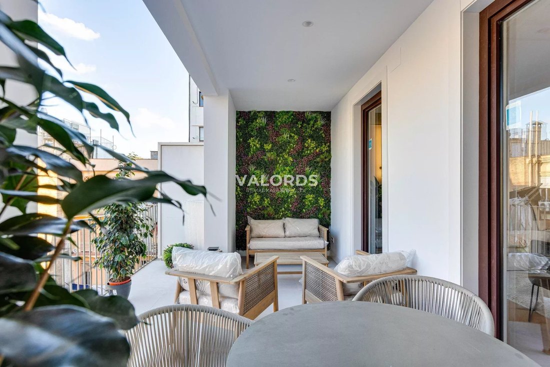 Apartment in Eixample, Barcelona, Spain 4 - 17230582