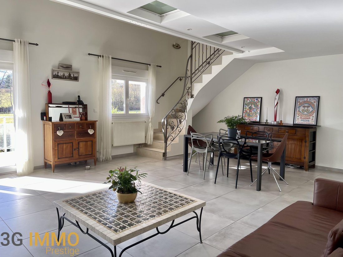 Penthouse in Eteaux, Auvergne-Rhône-Alpes, France 1 - 17013847