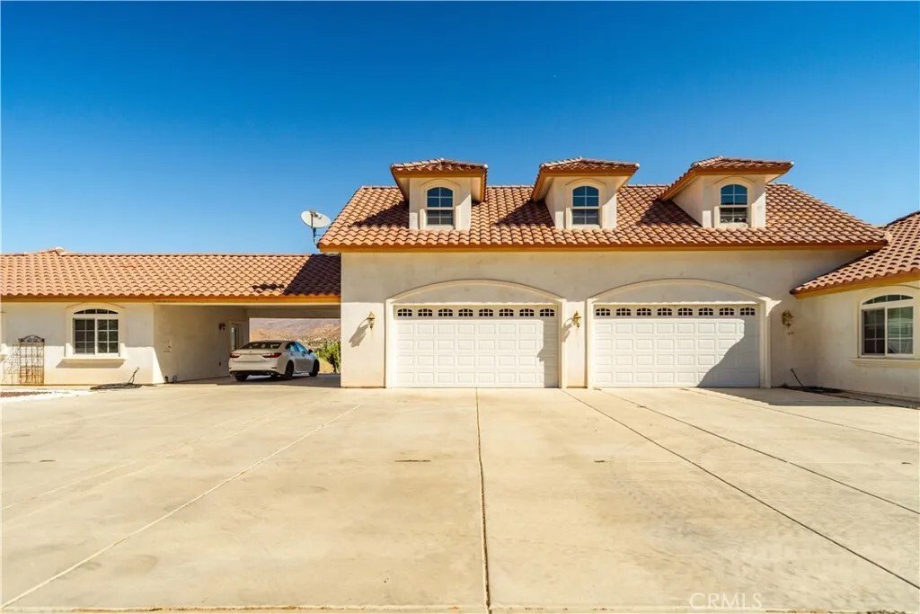 House in Santa Clarita, California, United States 5 - 16527385