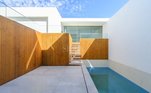 House in Canidelo, Porto District, Portugal 1