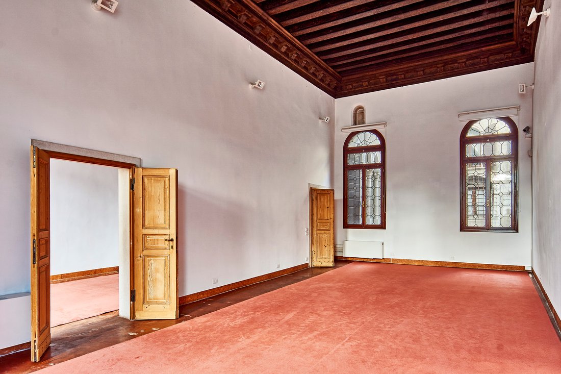 Apartment in Saint Paul, Venice, Italy 3 - 17225471