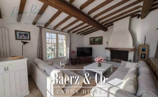Villa in Gassin, Provence-Alpes-Côte d'Azur, France 1