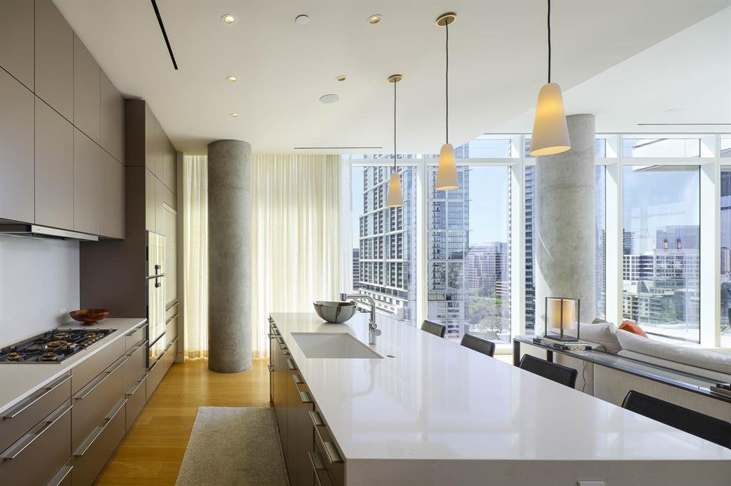 Condo in Dallas, Texas, United States 4 - 17230315