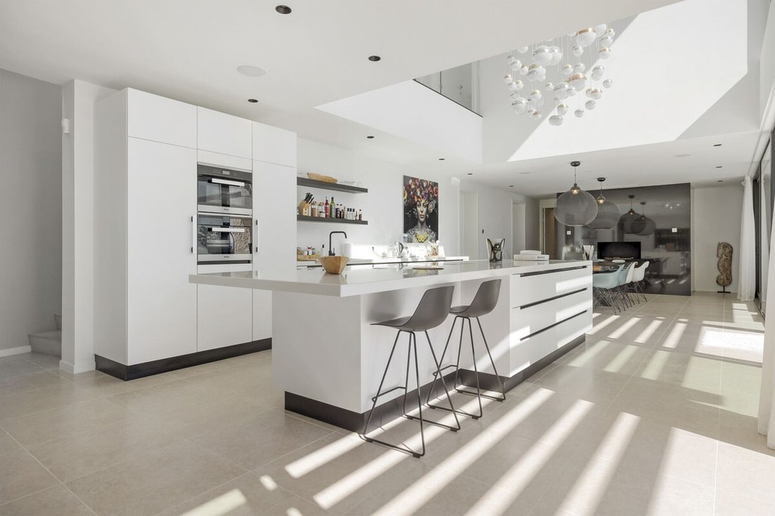 Villa in Benahavis, Andalusia, Spain 5 - 17228855
