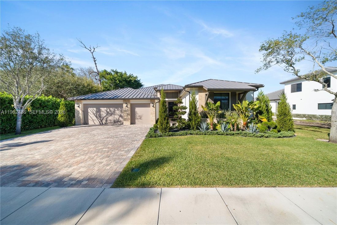 House in Miami, Florida, United States 1 - 17219108