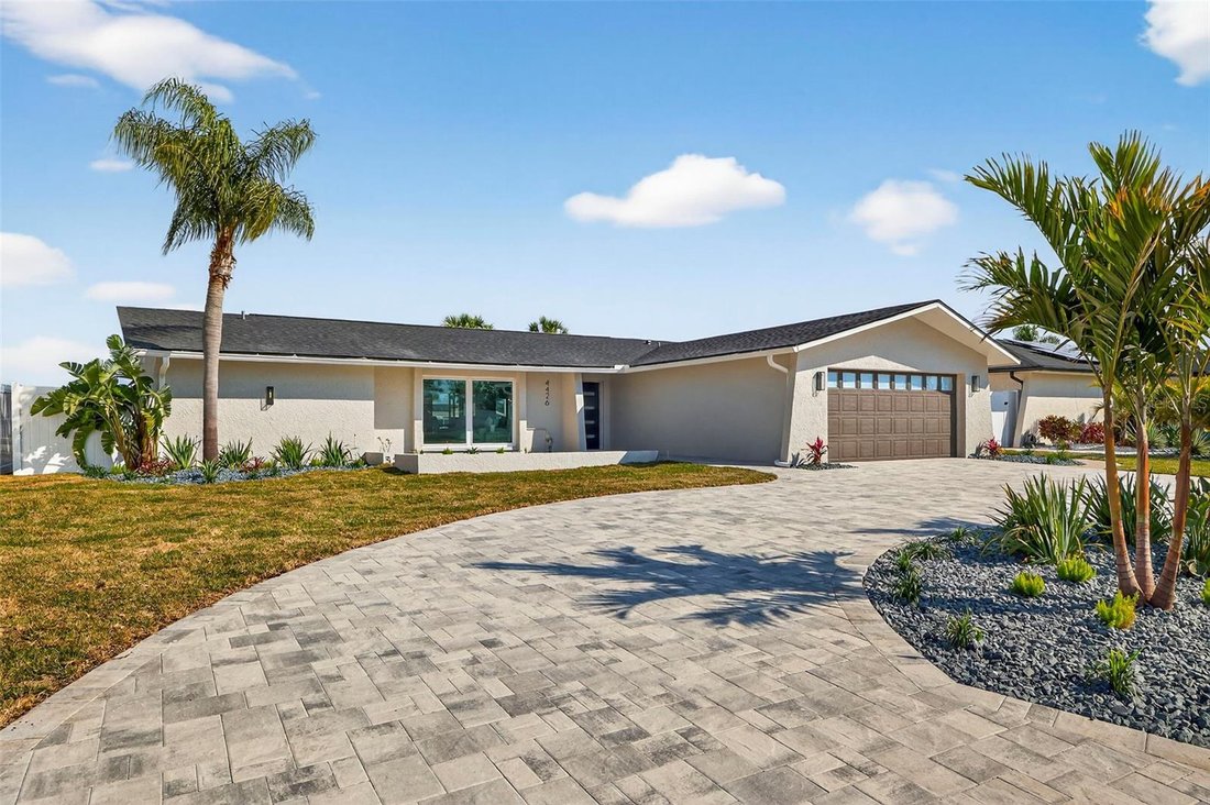 House in St. Petersburg, Florida, United States 4 - 17227386