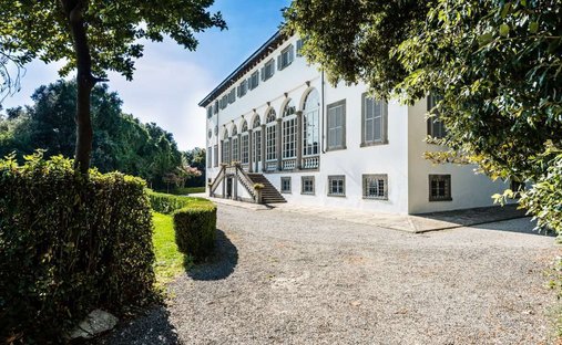 House in Capannori, Tuscany, Italy 1