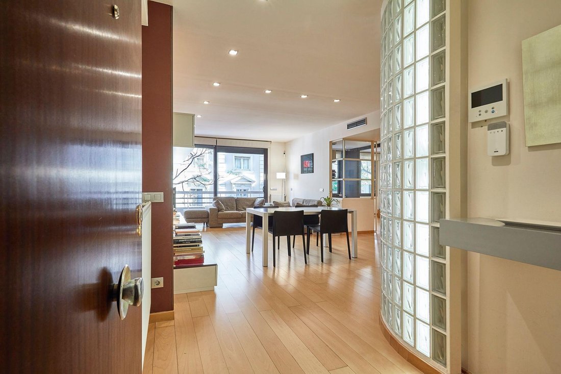 Apartment in Sarrià-Sant Gervasi, Barcelona, Spain 4 - 17225270