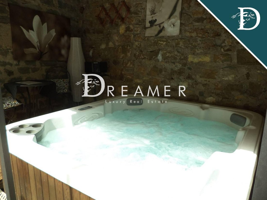 Villa in Center, Florence, Tuscany 4 - 13126496