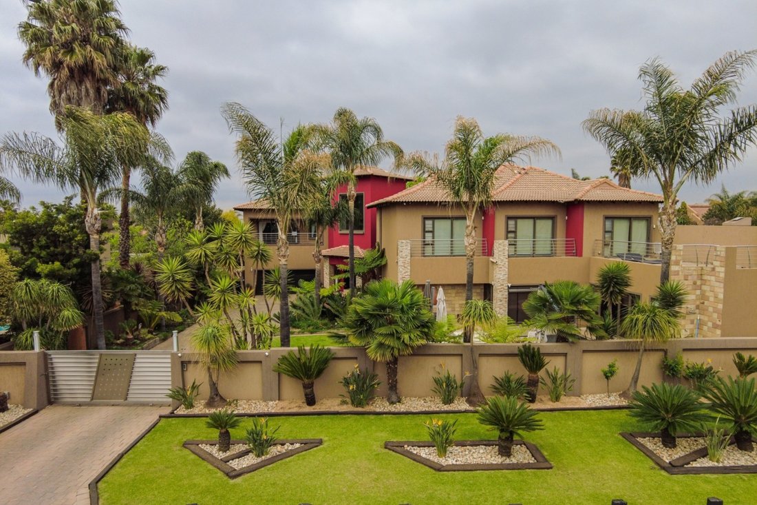 House in Parkrand, Gauteng, South Africa 2 - 17220109
