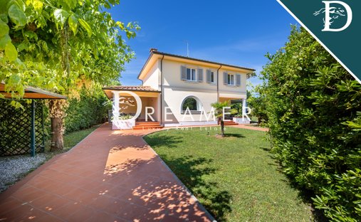 Villa à Vittoria Apuana, Forte dei Marmi, Toscane 1