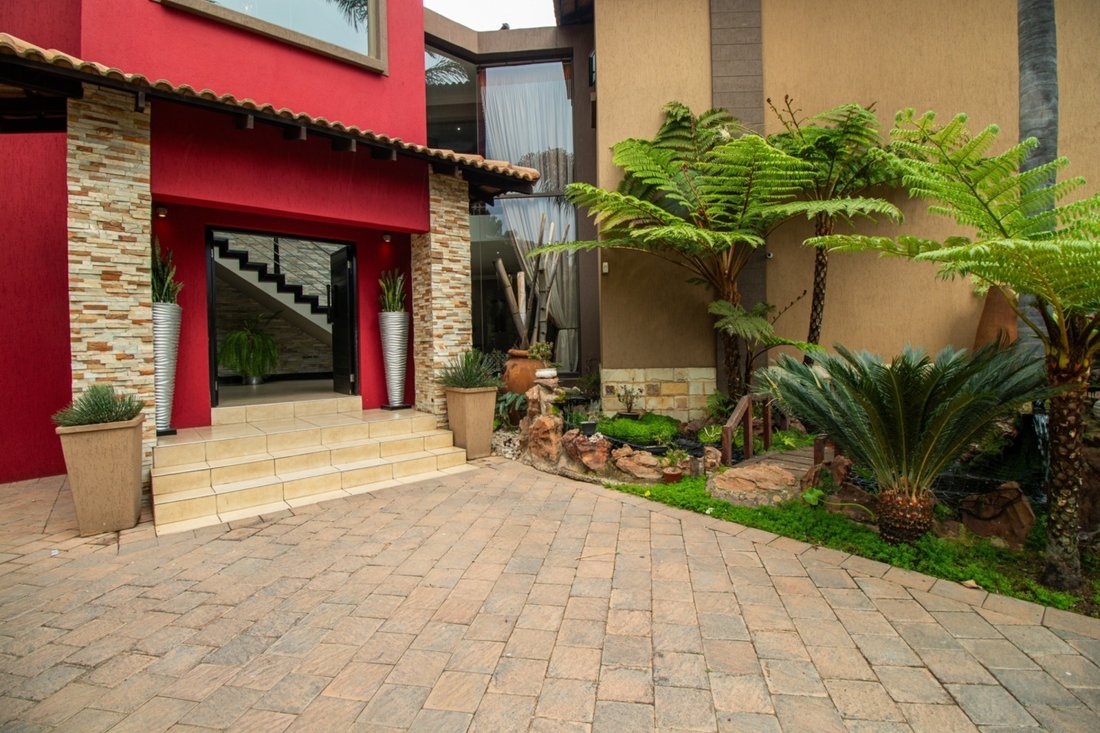 House in Parkrand, Gauteng, South Africa 5 - 17220109