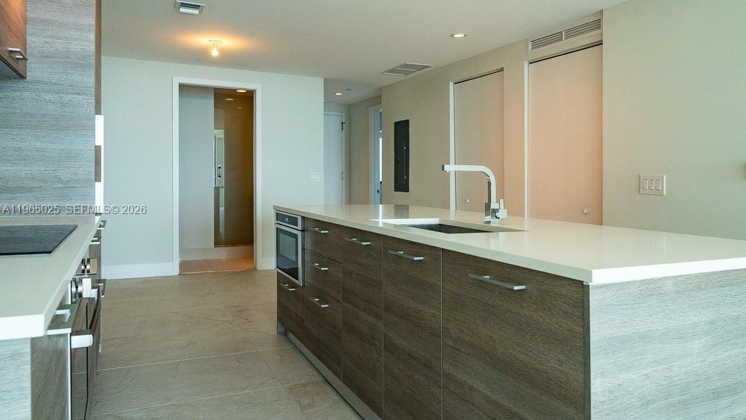 Condo in Miami, Florida, United States 5 - 17218186
