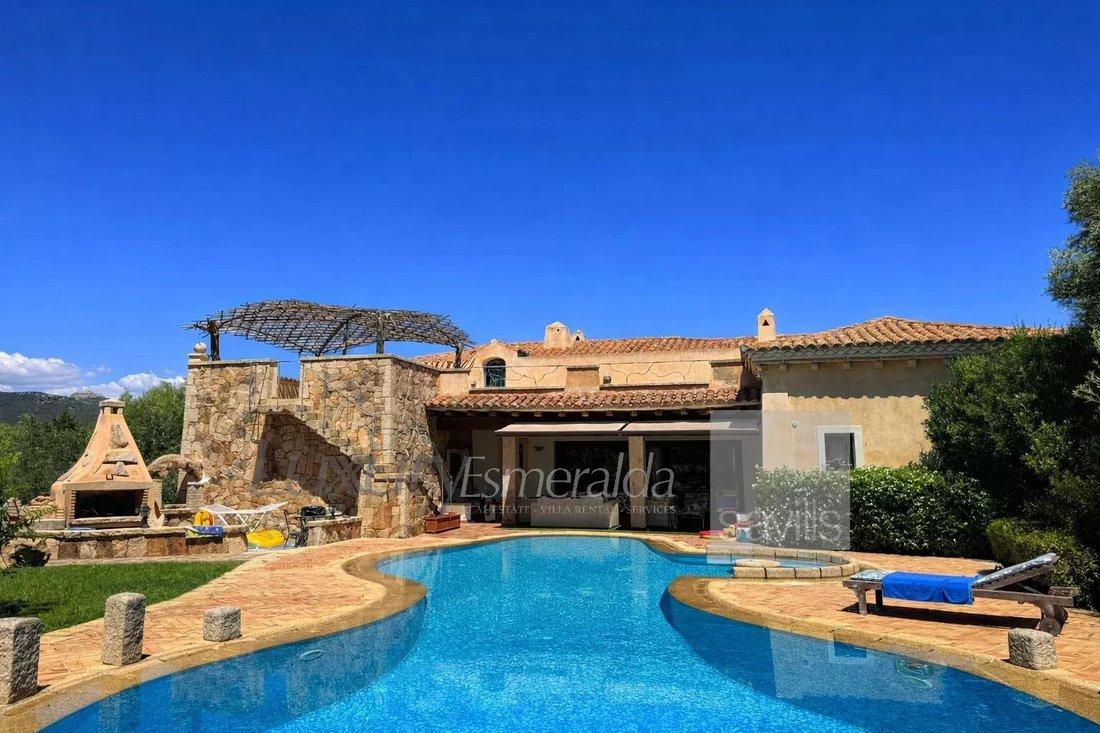 Villa in Porto Rotondo, Olbia, Sardinia 1 - 17226952