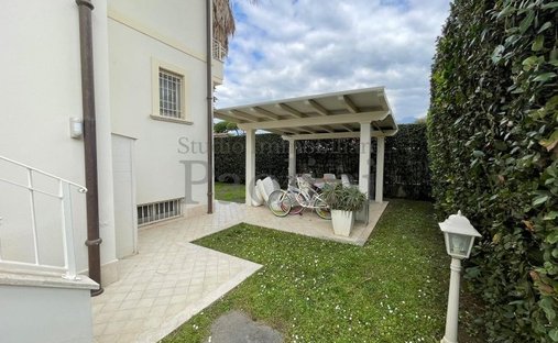 Villa en Cinquale, Montignoso, Toscana 1