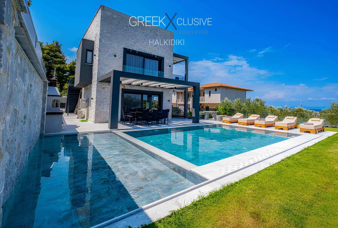 Villa in Pallini Municipal Unit, Macedonia and Thrace, Greece 1 - 17225140