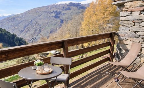 Bourg-Saint-Maurice, Auvergne-Rhône-Alpes, France 1