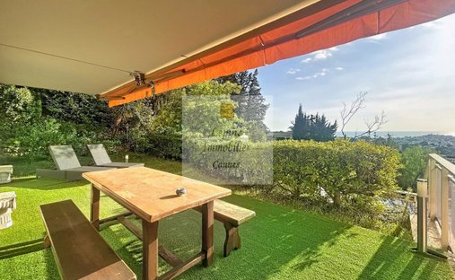 Apartment in Maurice Jeanpierre, Le Cannet, France 1