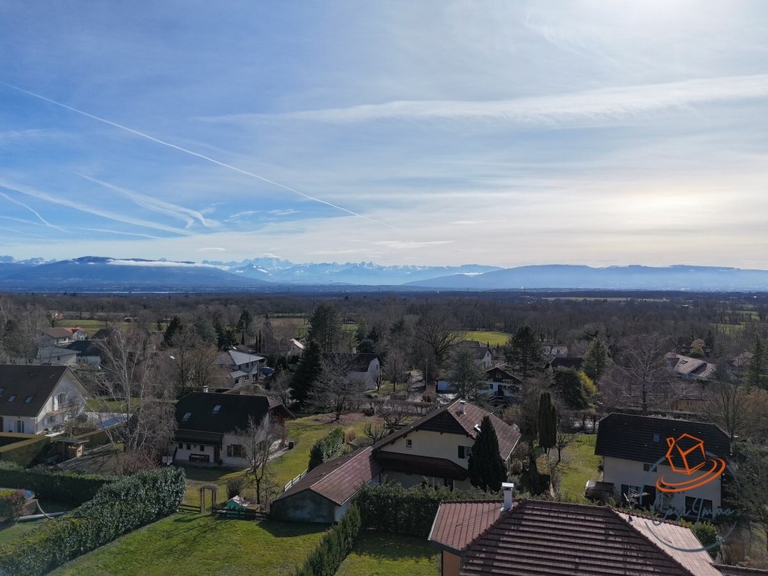 Villa in Cessy, Auvergne-Rhône-Alpes, France 2 - 16702323