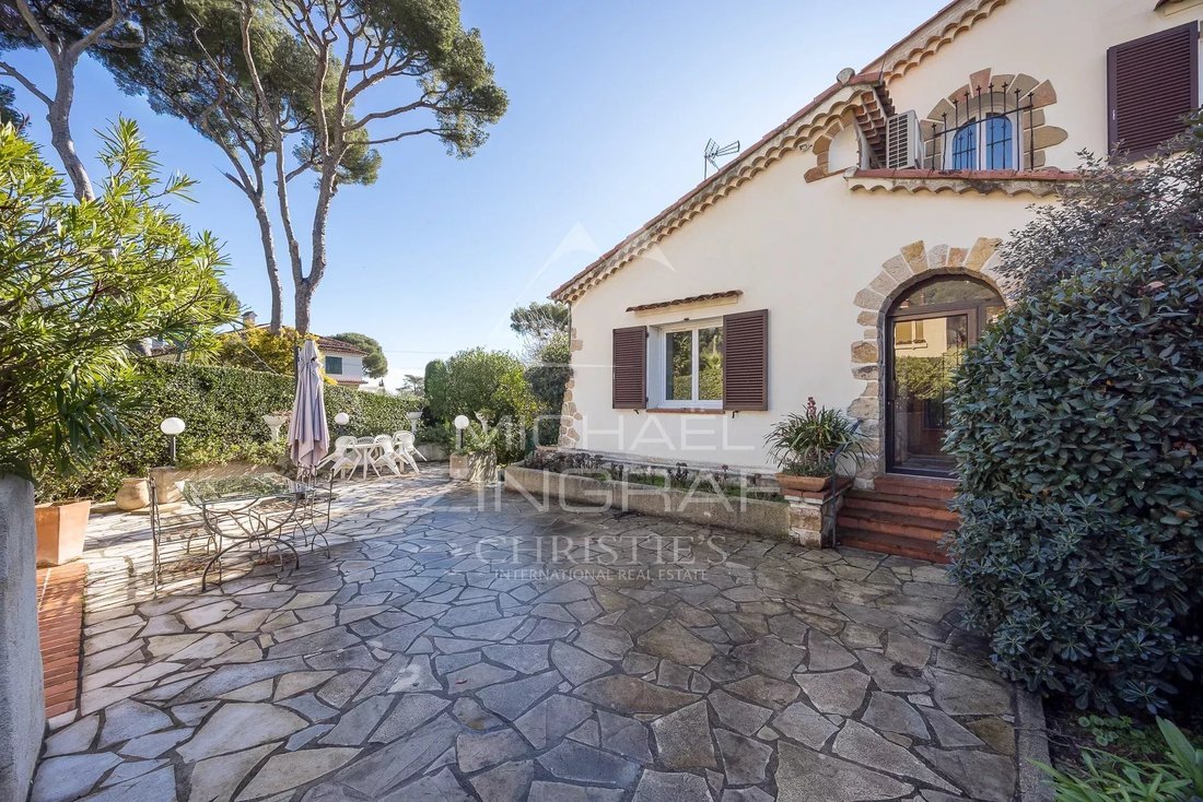 Haus in Antibes, Provence-Alpes-Côte d'Azur, Frankreich 2 - 17220860