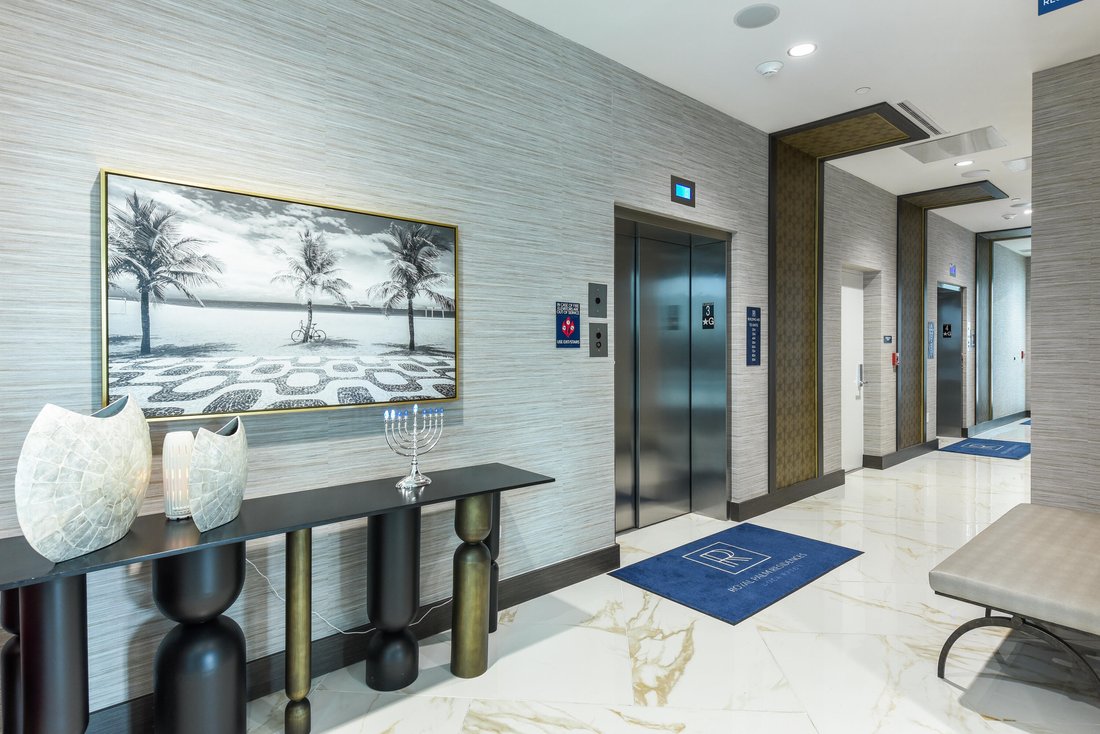 Condo in Boca Raton, Florida, United States 2 - 17005690