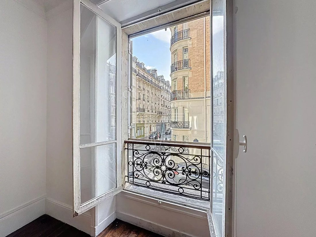 Apartment in Saint Placide, Paris 6e Arrondissement, Paris 2 - 17220636