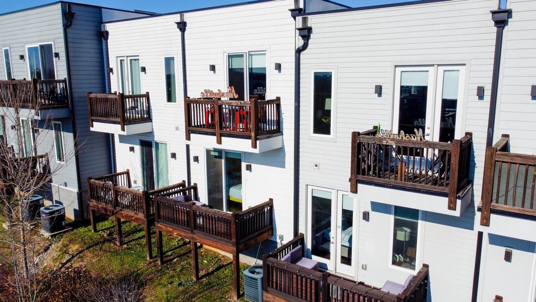Condo in Nashville, Tennessee, United States 3 - 17217935