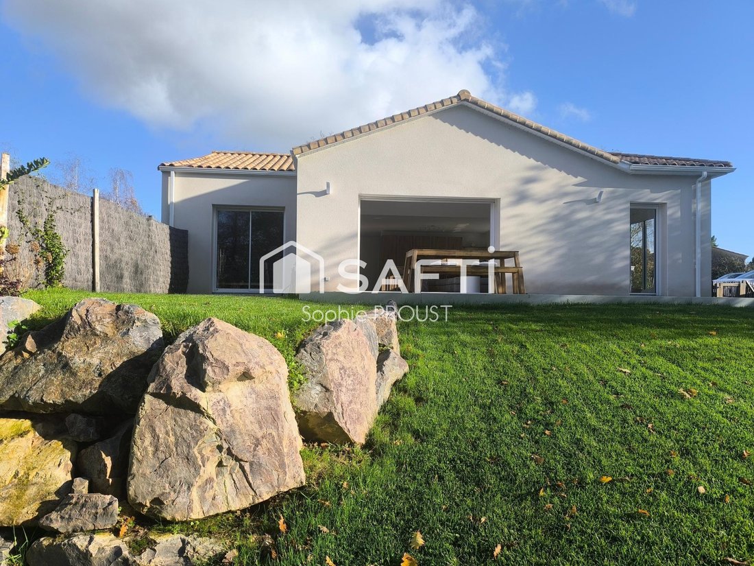 House in Sainte-Foy, Pays de la Loire, France 1 - 17223947