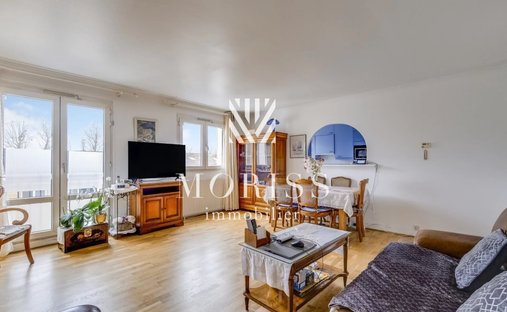 Apartment in Charentonneau, Maisons-Alfort, France 1