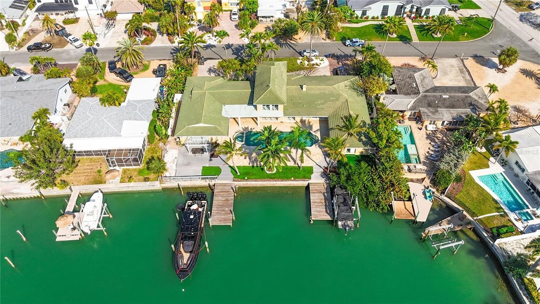 House in St. Pete Beach, Florida, United States 3 - 17222027