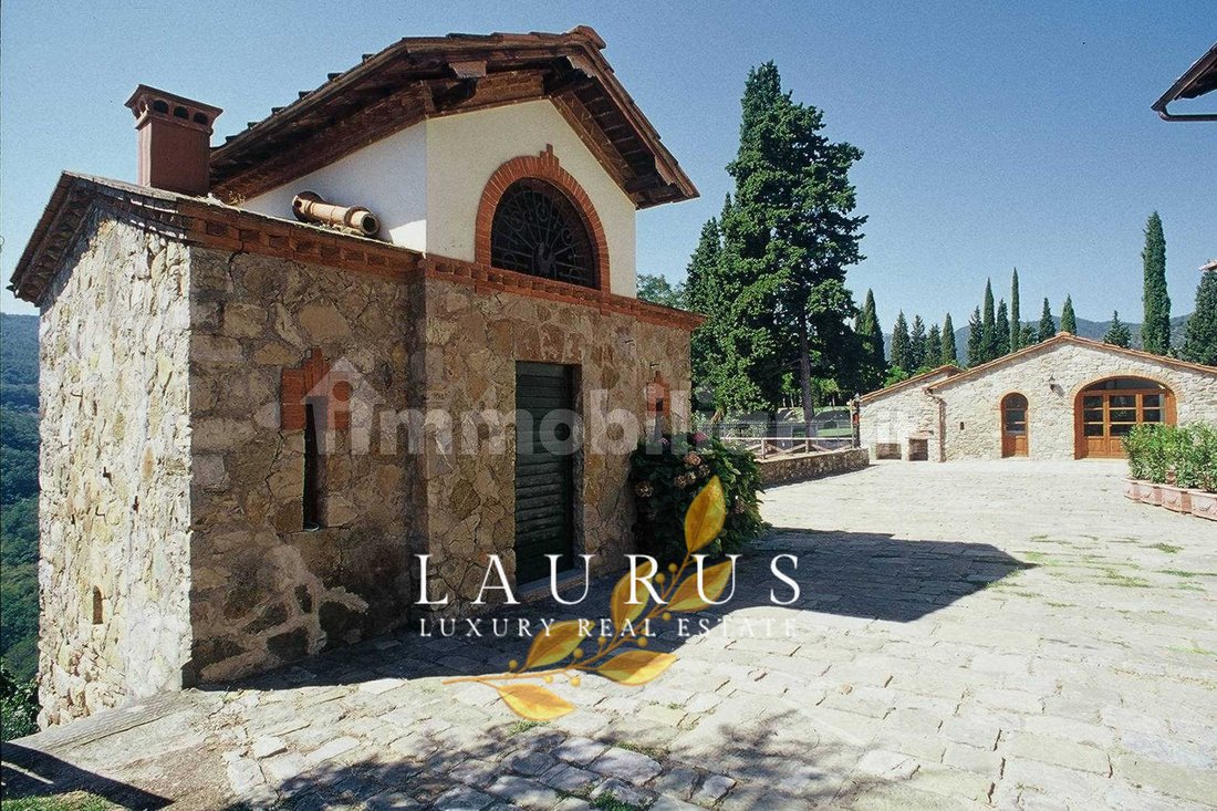 Villa in Pontassieve, Tuscany, Italy 3 - 17221414