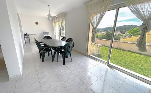 House in Le Rove, Provence-Alpes-Côte d'Azur, France 1