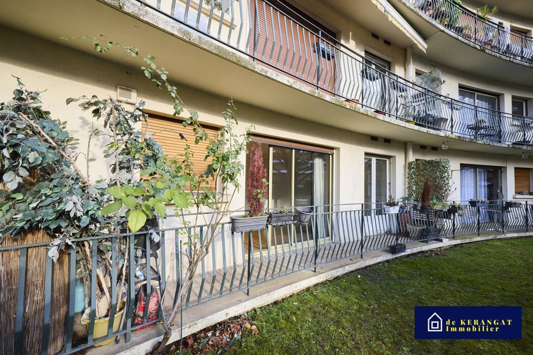 Apartment in Wallon, Le Plessis-Robinson, France 2 - 17228660