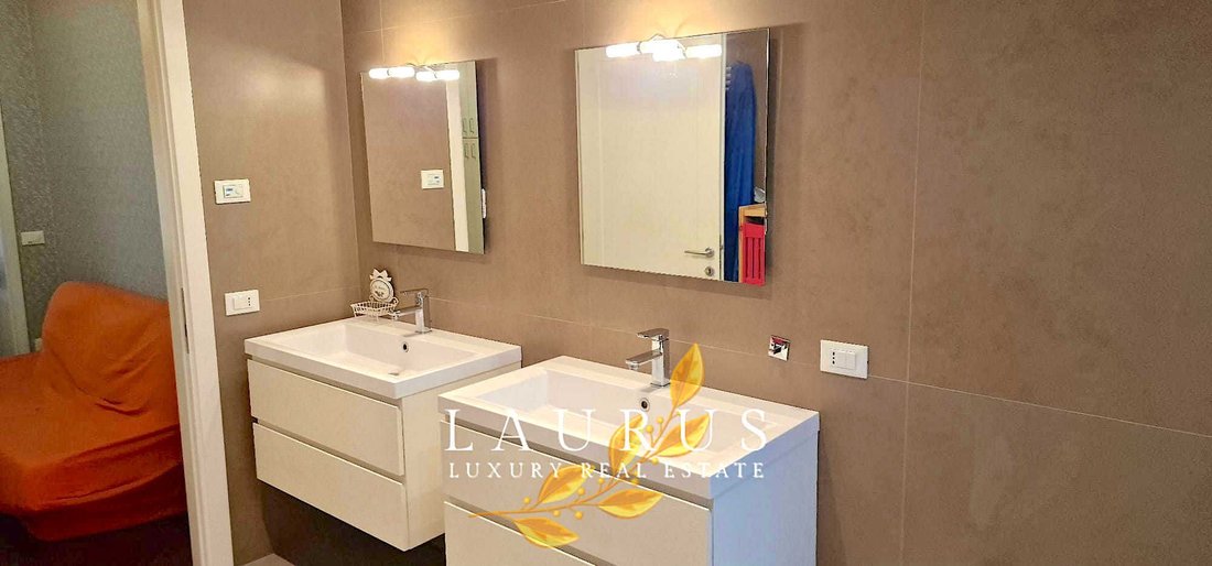 Apartamento en Jesolo Pueblo, Jesolo, Véneto 1 - 17223075