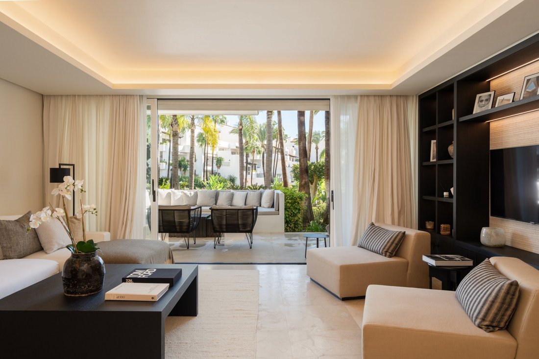 Apartment in Golden Mile, Andalusia, Spain 2 - 17225332
